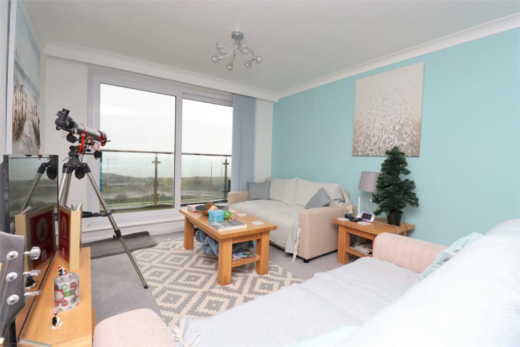 Additional image 4 of Sea Road, Barton On Sea, Hampshire, BH25