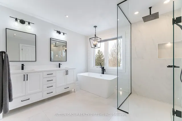 Additional image 22 of 984 Lancaster Blvd