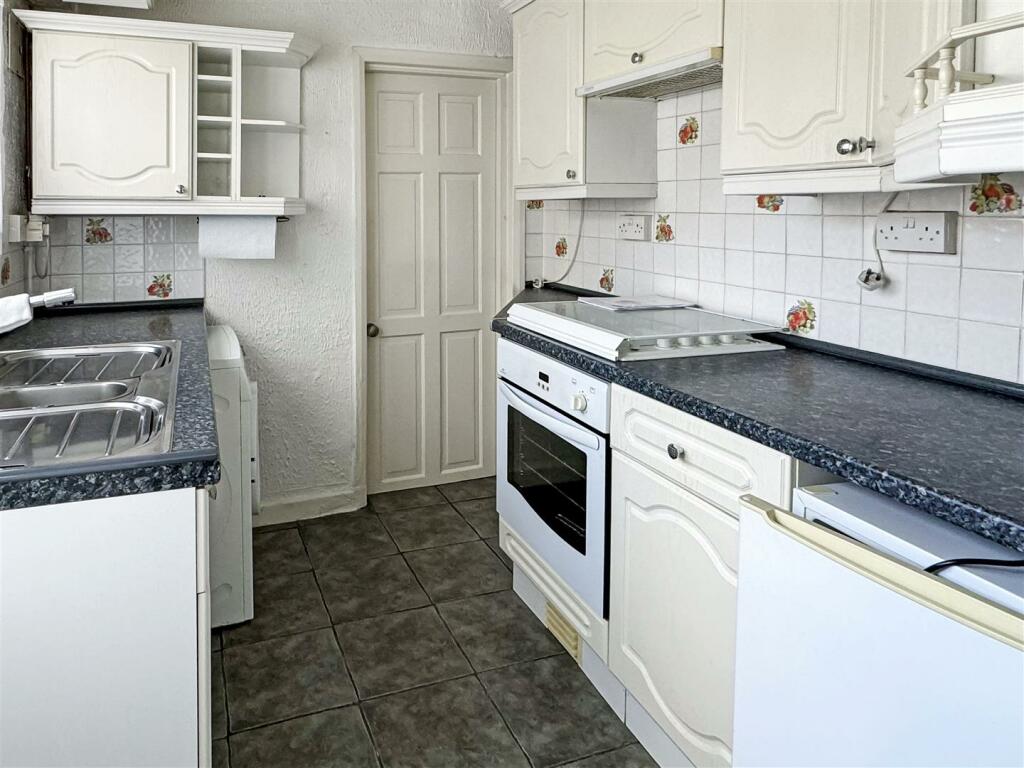 Additional image 14 of Beaconsfield Road, Littlehampton