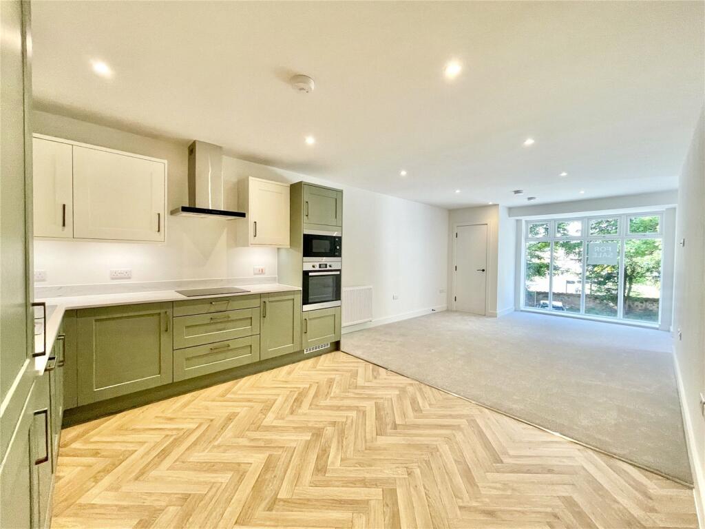 Additional image 4 of Lymington Road, Highcliffe On Sea, Christchurch, Dorset, BH23