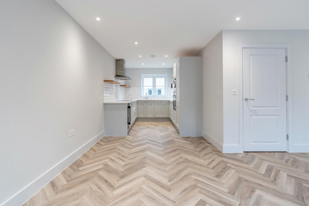 Additional image 3 of 5 Moralee Close, Rowlands Hill, Wimborne, Dorset, BH21