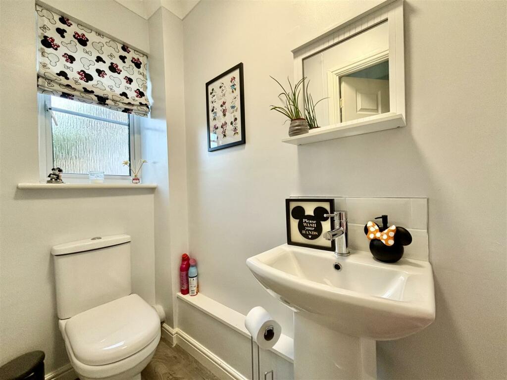 Additional image 9 of 10, Siskin Drive, Bradford, BD6 3YQ