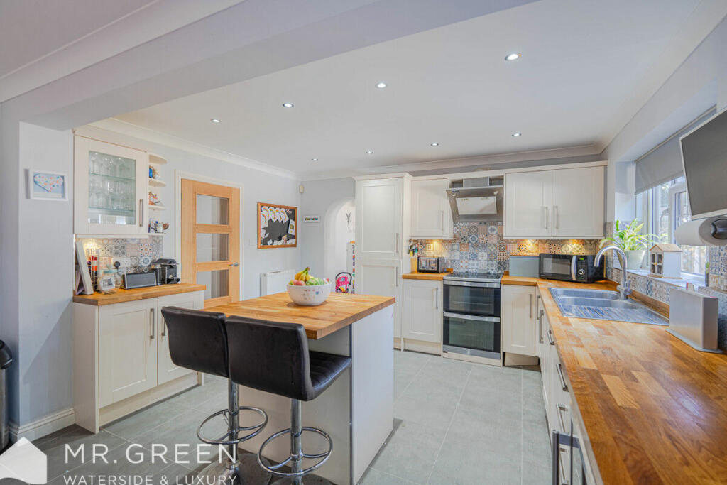 Additional image 14 of Warren Edge Close, Hengistbury Head, Southbourne, Bournemouth, BH6 4AY