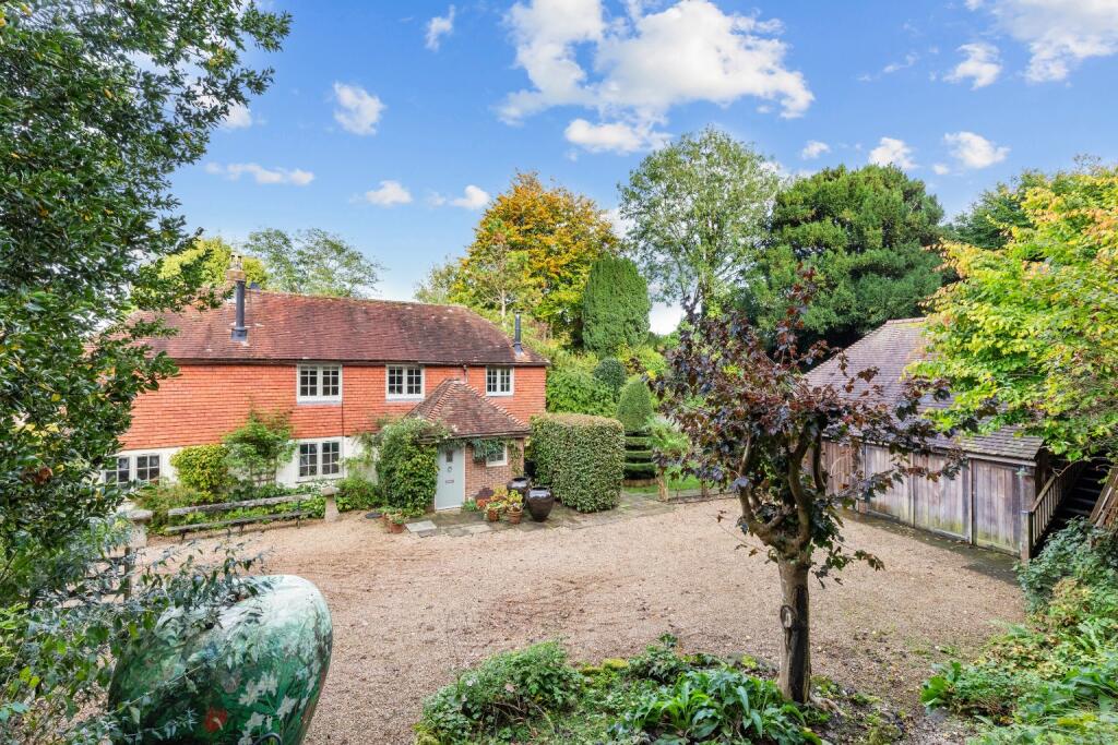 Additional image 9 of Priory Cottage, The Street, Wilmington, Polegate, East Sussex, BN26 5SL