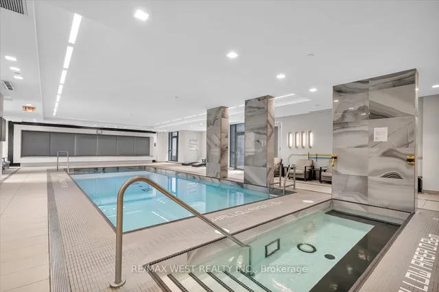 Additional image 32 of 56 Annie Craig Dr Unit UPH05