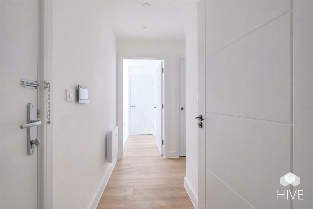 Additional image 5 of The Sloop, Commercial Road, Poole