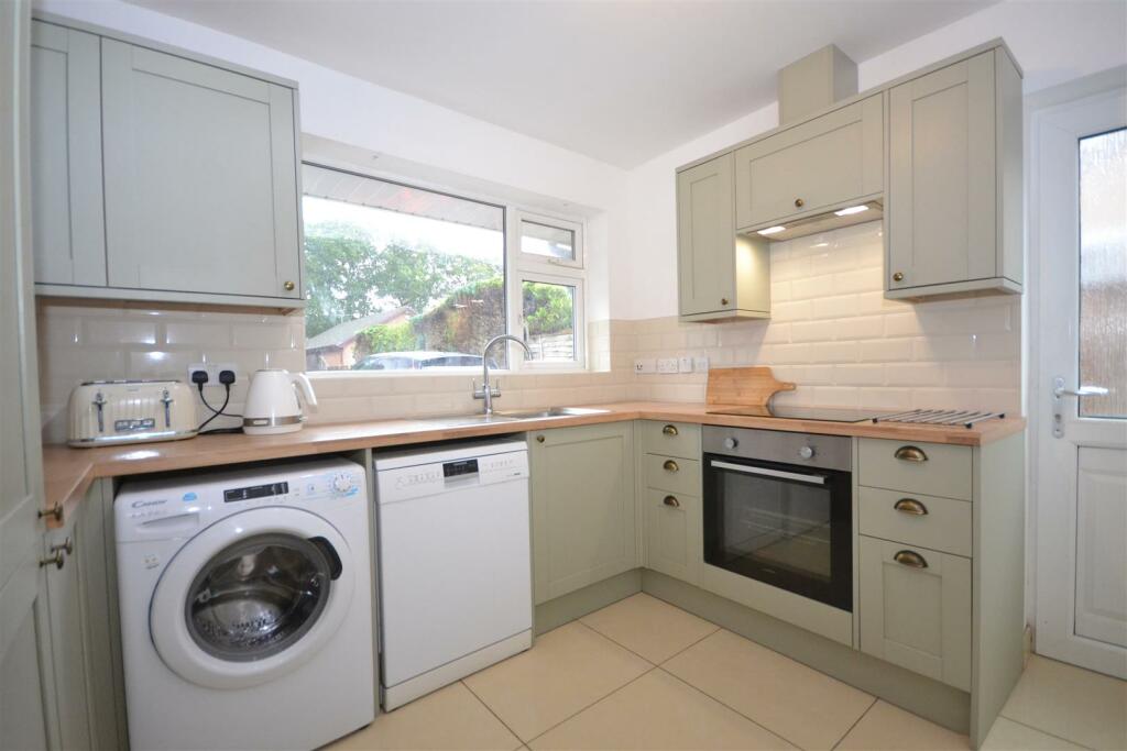 Additional image 4 of Bugdens Lane, Verwood