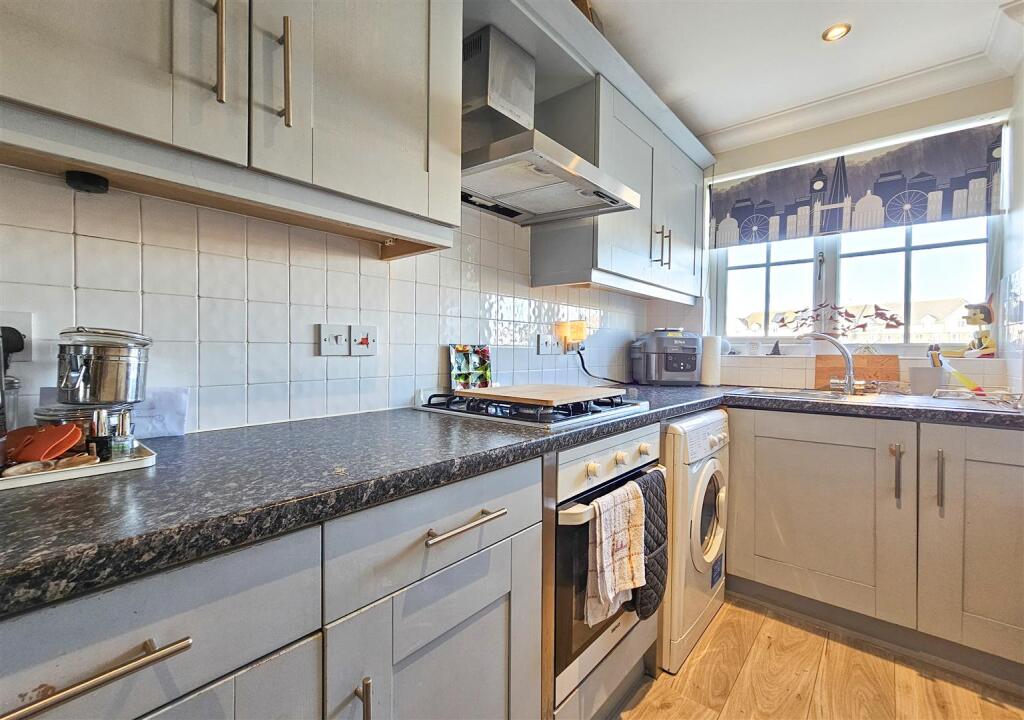 Additional image 6 of Long Beach View, Eastbourne, BN23 5NB