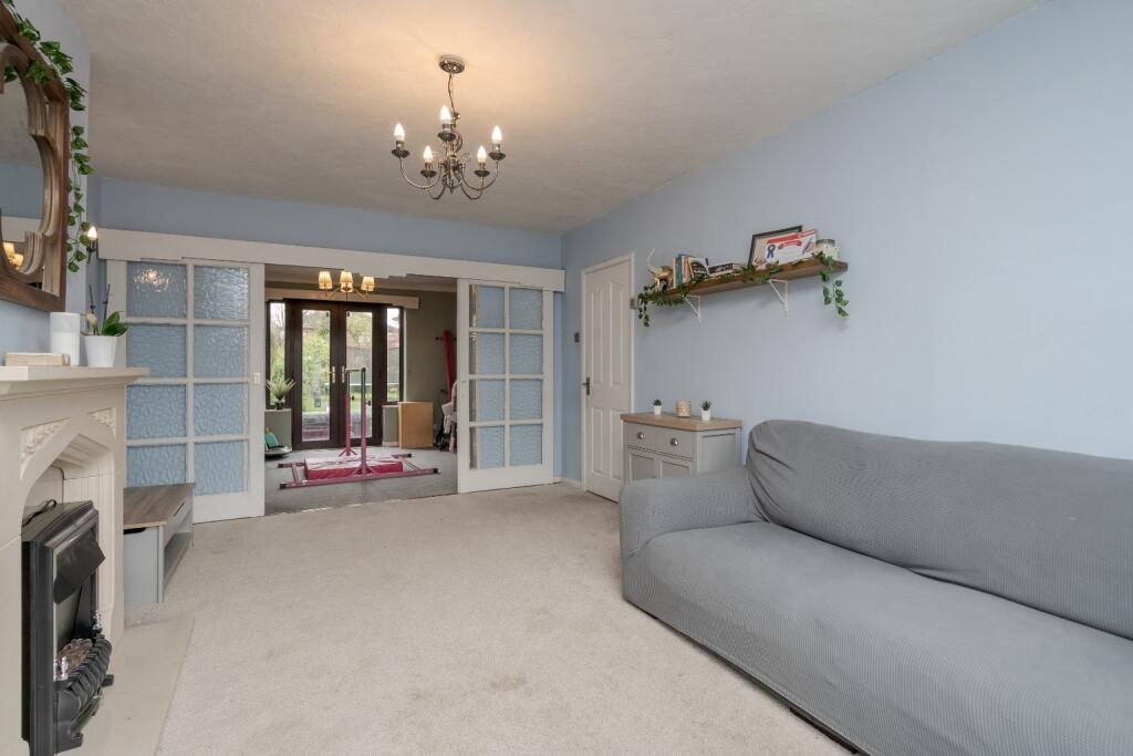 Additional image 6 of Spacious 3 Bedroom House with Large Rear Garden on Butterfield Road, Over Hulton, Lancashire