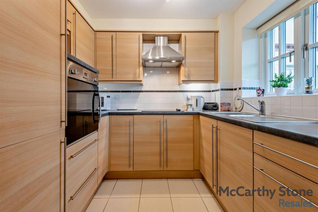 Additional image 6 of Parsonage Barn Lane, Ringwood