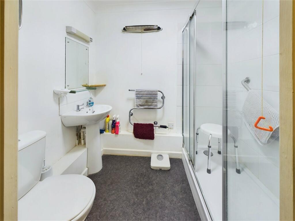 Additional image 8 of Buckingham Road, Shoreham by Sea