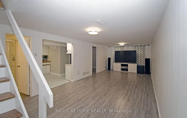 Additional image 24 of 164 McMurchy Ave