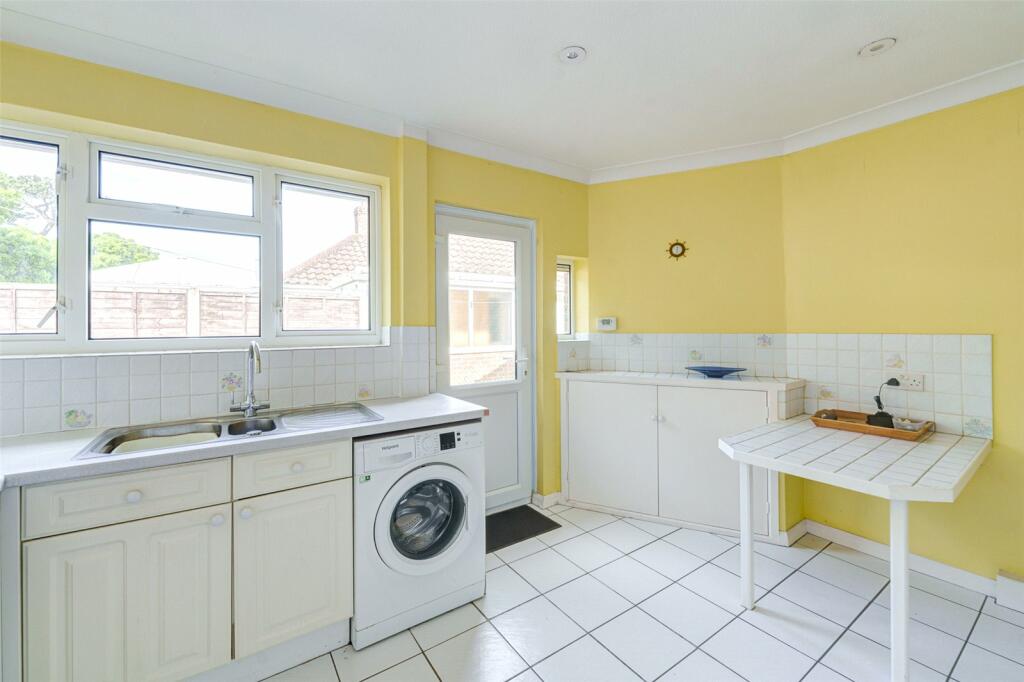 Additional image 13 of Midhurst Drive, Goring By Sea, West Sussex, BN12