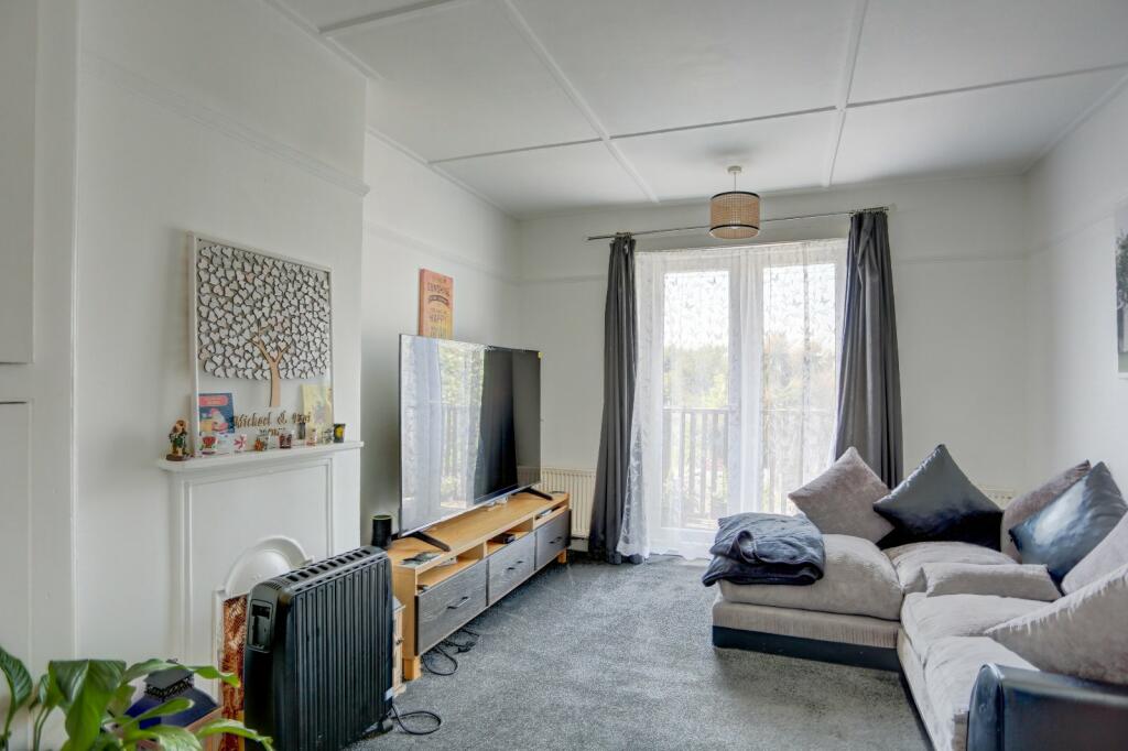 Additional image 3 of The Gardens, Southwick, West Sussex, BN42