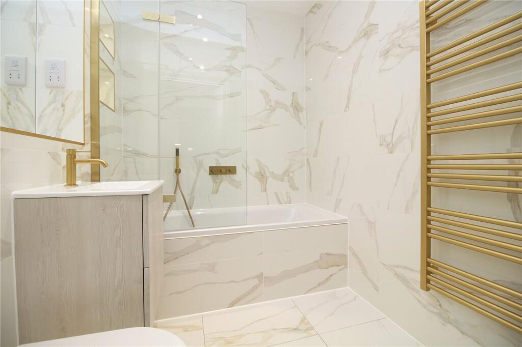 Additional image 6 of Chewton Farm Road, Highcliffe, Dorset, BH23