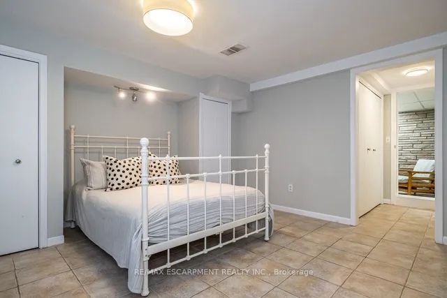 Additional image 28 of 822 Danforth Pl