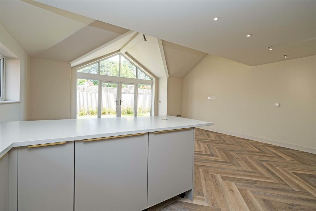 Additional image 9 of Woodlinken Drive, Verwood