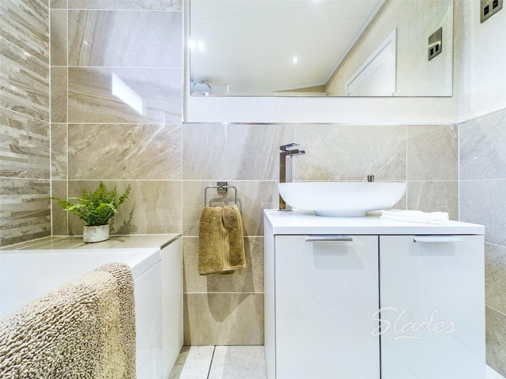 Additional image 5 of Bay View, Hoburne Naish, Christchurch Road, New Milton, BH25