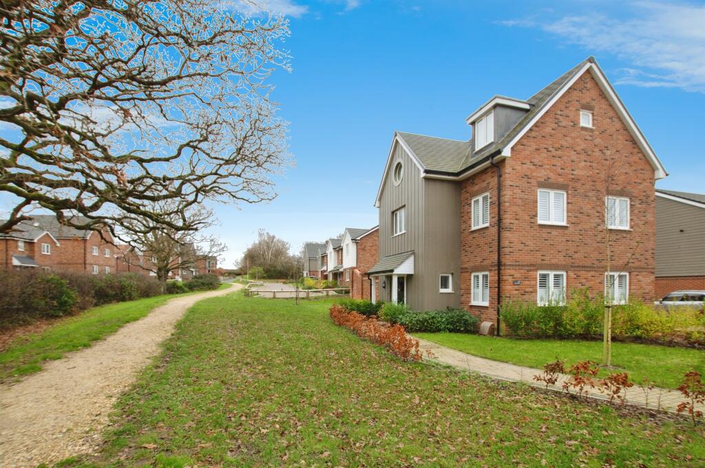Additional image 14 of Edmondsham Road, Verwood