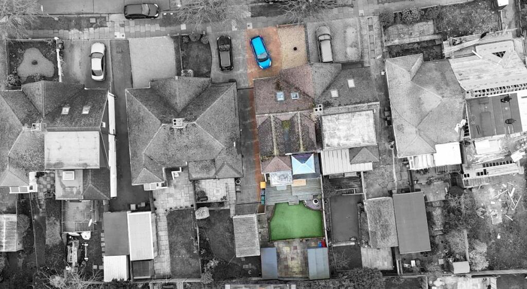 Additional image 2 of Gleton Avenue, Hove