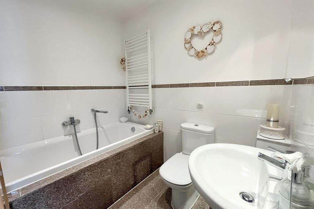 Additional image 18 of Portman Estate