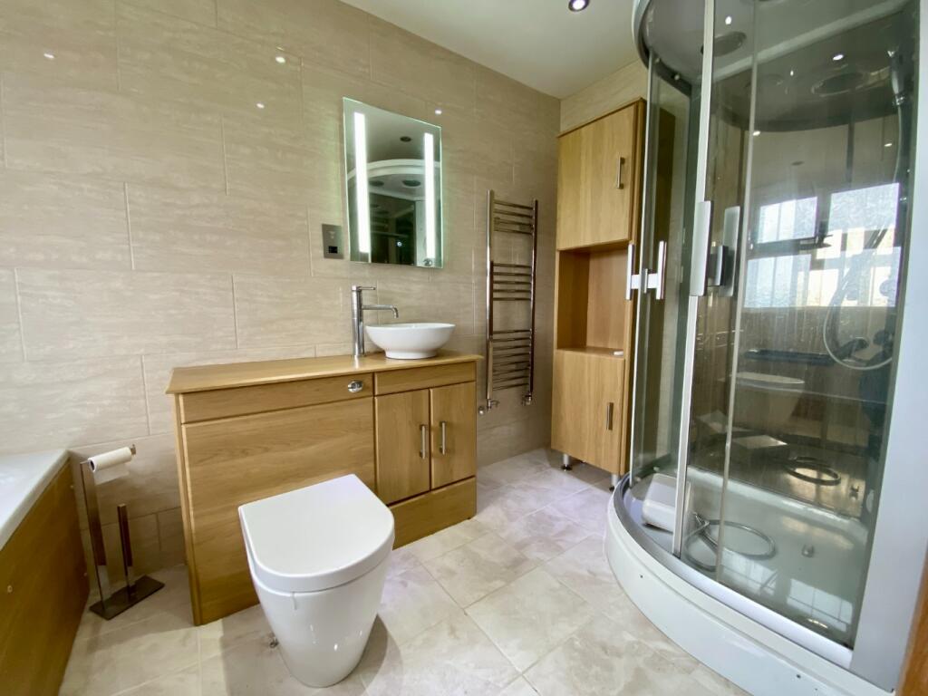 Additional image 19 of Morris Fold Barn, Slack Fold Lane, Farnworth, Bolton, Lancashire, BL4 0LJ