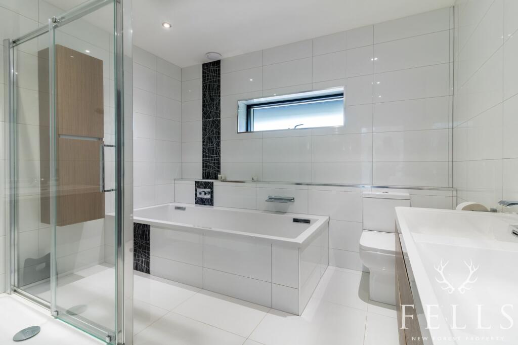 Additional image 28 of Avon Avenue, Avon Castle, Ringwood