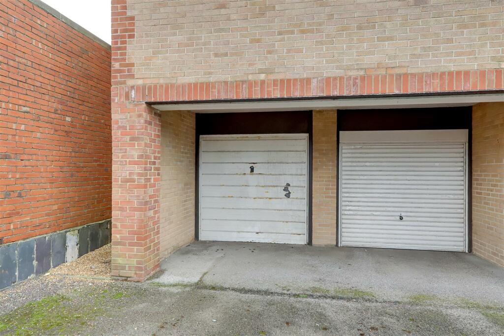 Additional image 8 of Applesham Court, South Street, Lancing