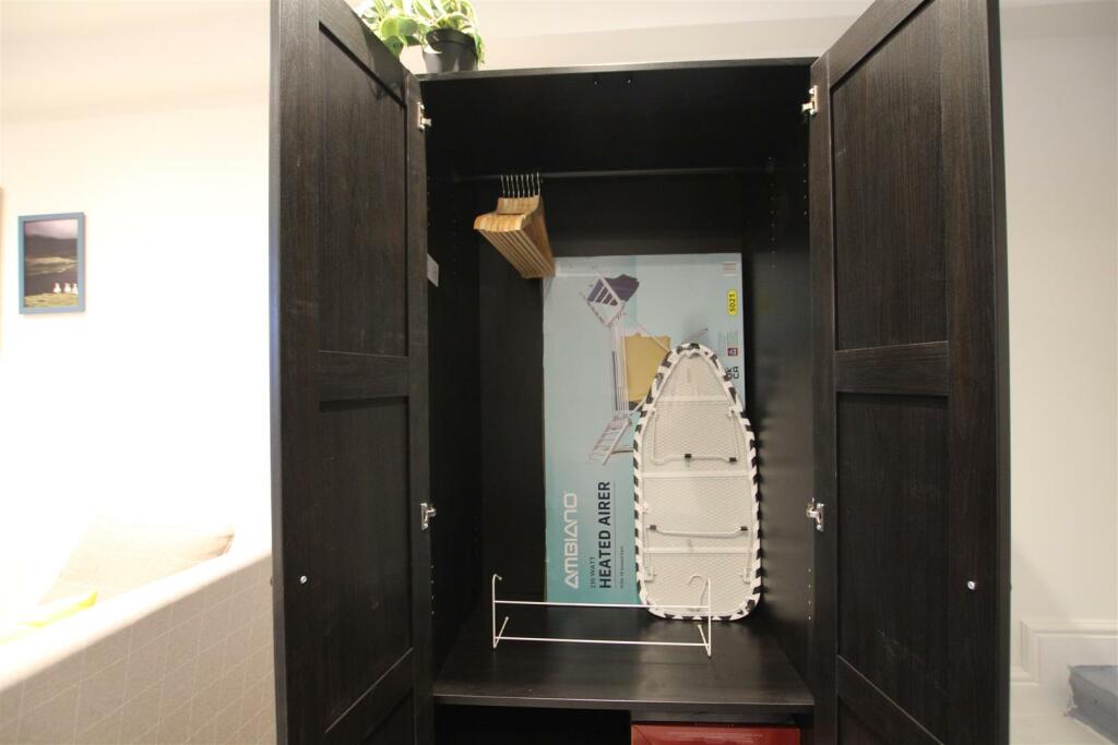 Additional image 9 of Larchmont, Clayton, Bradford