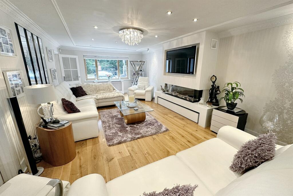 Additional image 6 of Golf Links Road