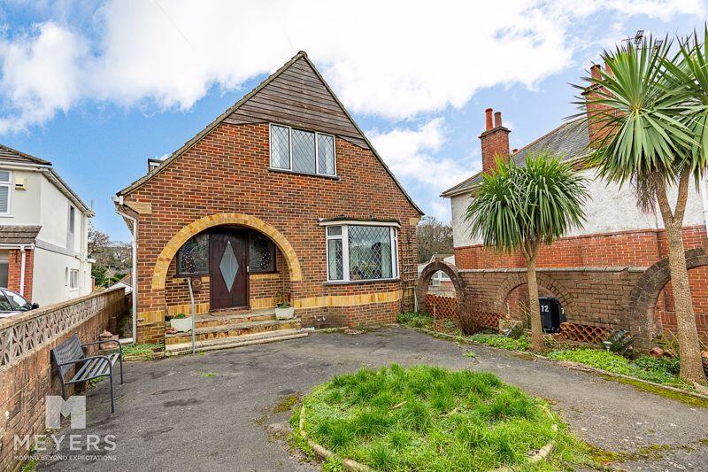 Foxholes Road, Oakdale, Poole, BH15
