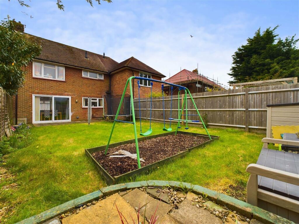 Additional image 13 of Grover Avenue, Lancing