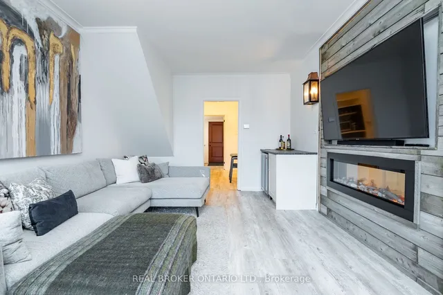 Additional image 7 of 905 & 907 Glencairn Ave