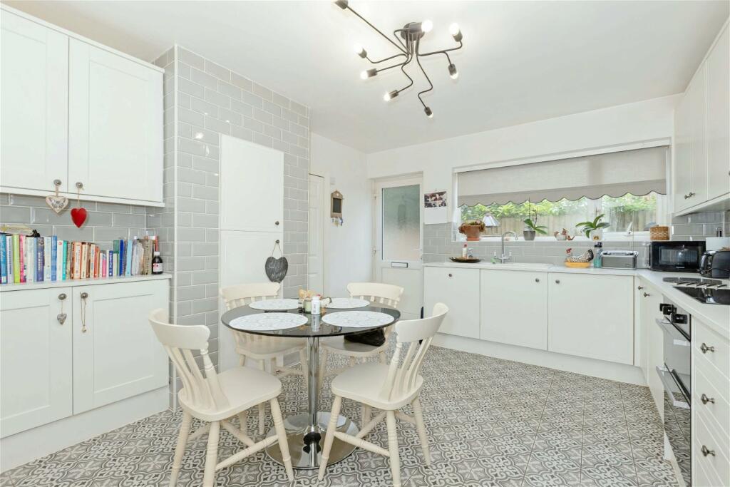 Additional image 29 of Marine Crescent, Goring-by-Sea, Worthing, West Sussex, BN12