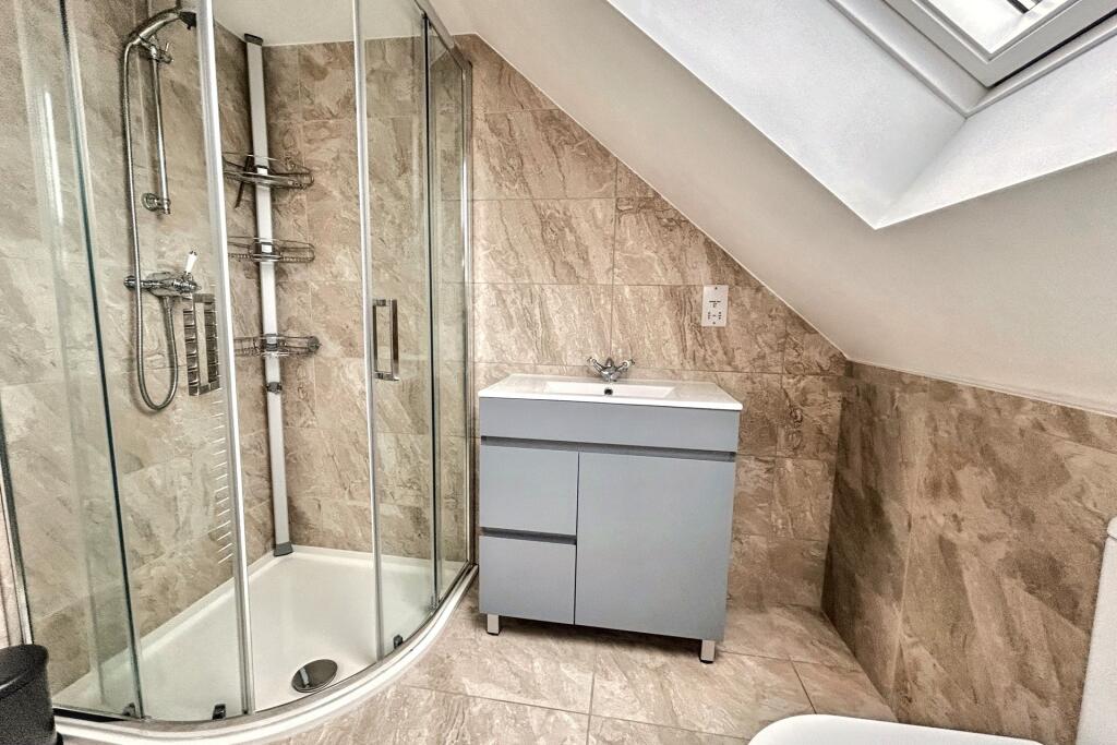 Additional image 4 of Parkstone