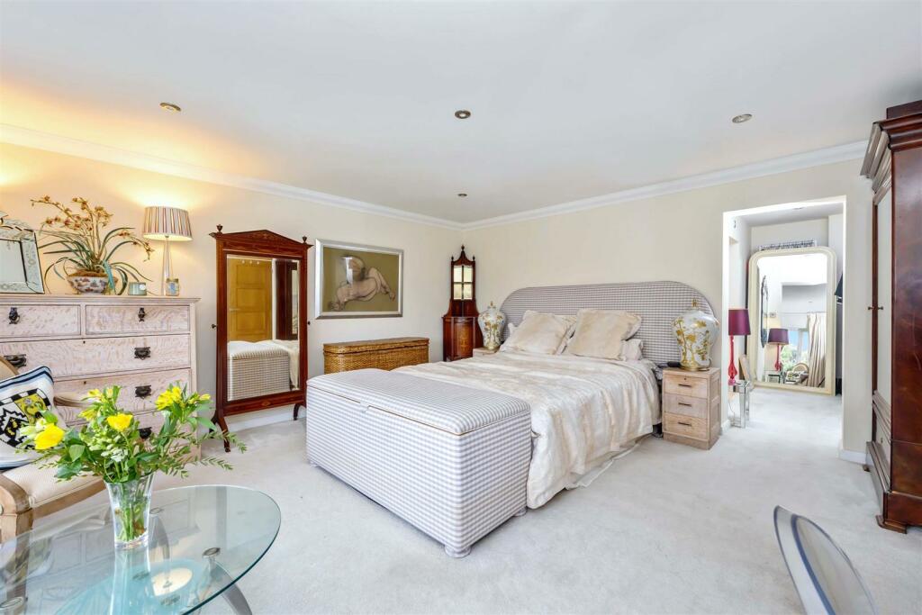 Additional image 4 of Ashurst Close, Goring-By-Sea