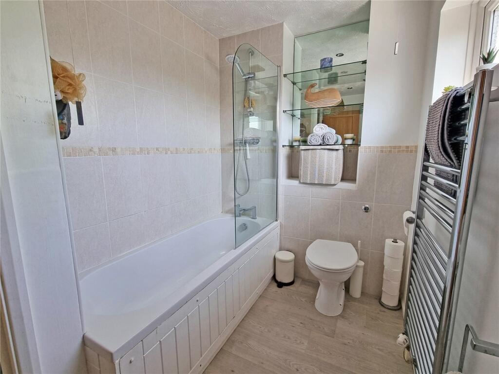 Additional image 12 of Hart Close, New Milton, Hampshire, BH25