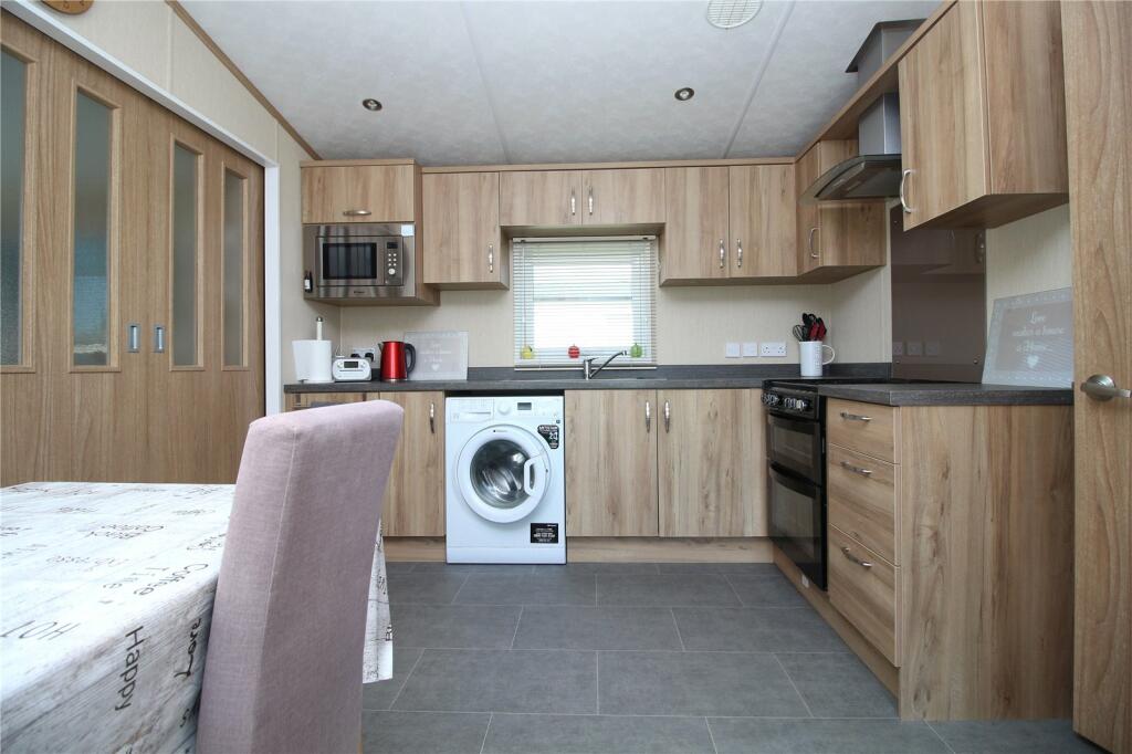 Additional image 4 of Chewton Sounds, Naish Estate, Barton On Sea, Hampshire, BH25