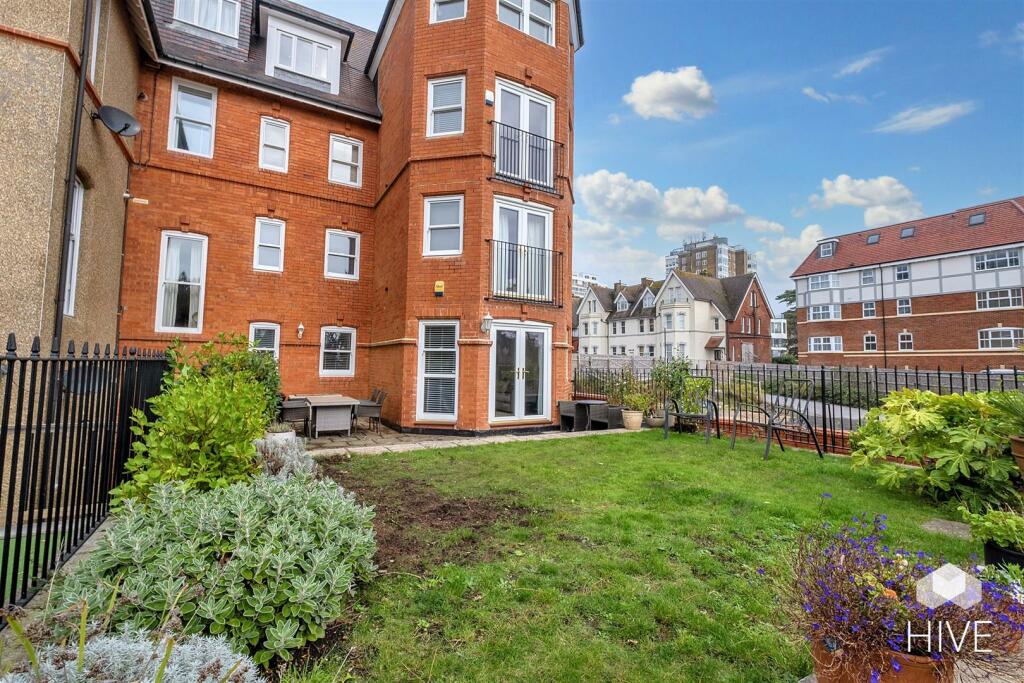 Additional image 19 of West Cliff Gardens, West Cliff, Bournemouth