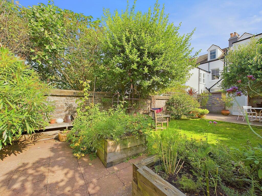 Additional image 18 of Walsingham Road, Hove, BN3 4FF