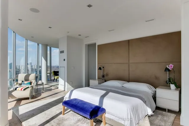 Additional image 29 of 1 Market St Unit 3302