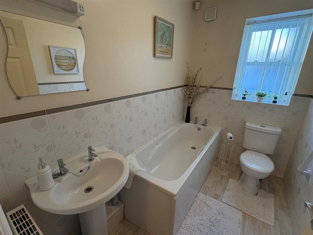 Additional image 4 of Halls Of Freedom, Nelson Street, Queensbury, Bradford