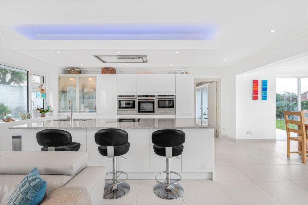 Additional image 8 of Marine Drive, Saltdean, BN2 8AA