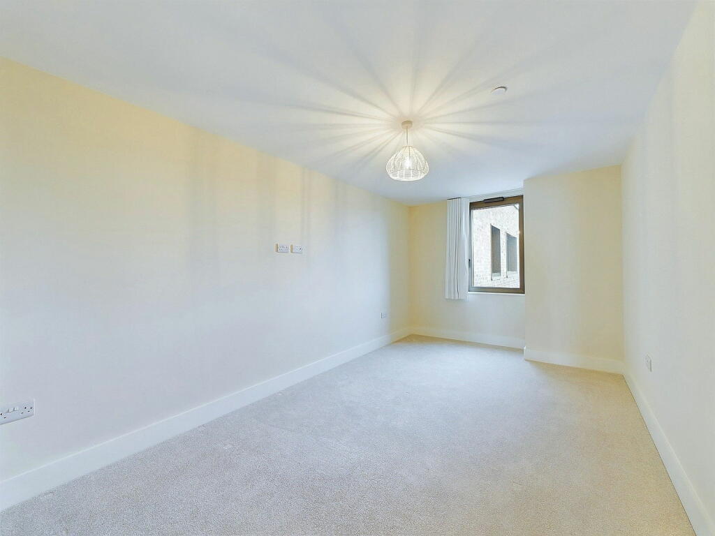 Additional image 16 of Calista, 26 West Parade, Worthing, BN11