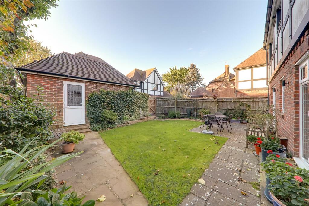 Additional image 23 of High Beeches, Worthing