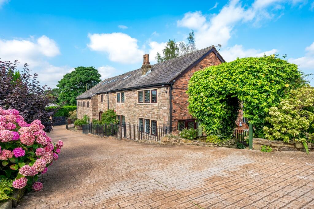 Additional image 30 of Davenport Farm, Arthur Lane, Ainsworth, Bolton, Lancashire, BL2