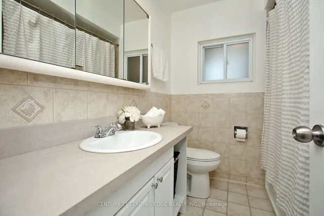 Additional image 19 of 3651 Broomhill Cres