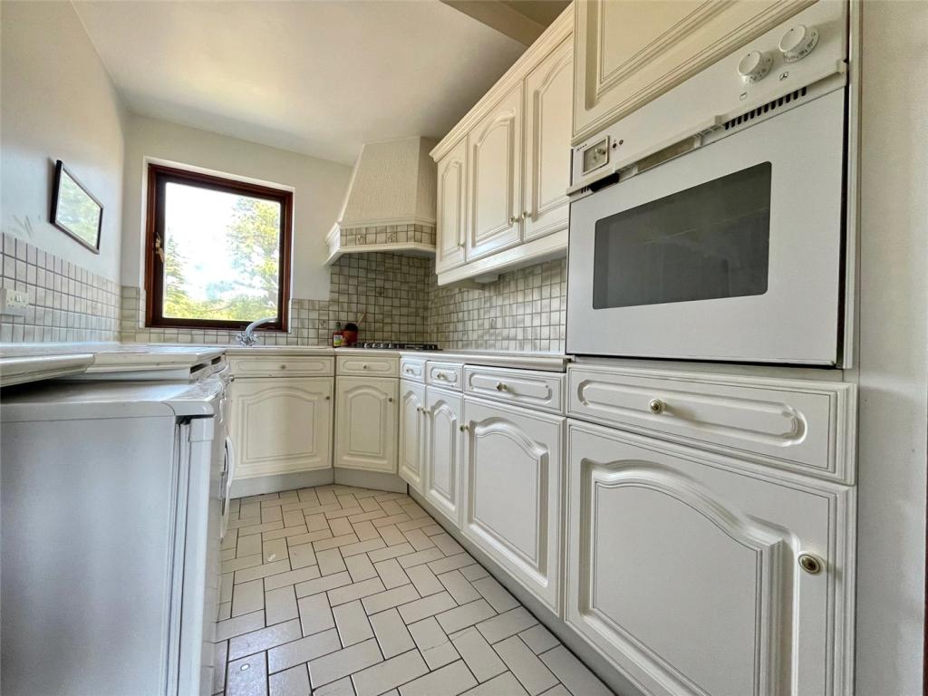 Additional image 4 of Westray Hall, 6 Milner Road, Bournemouth, Dorset, BH4