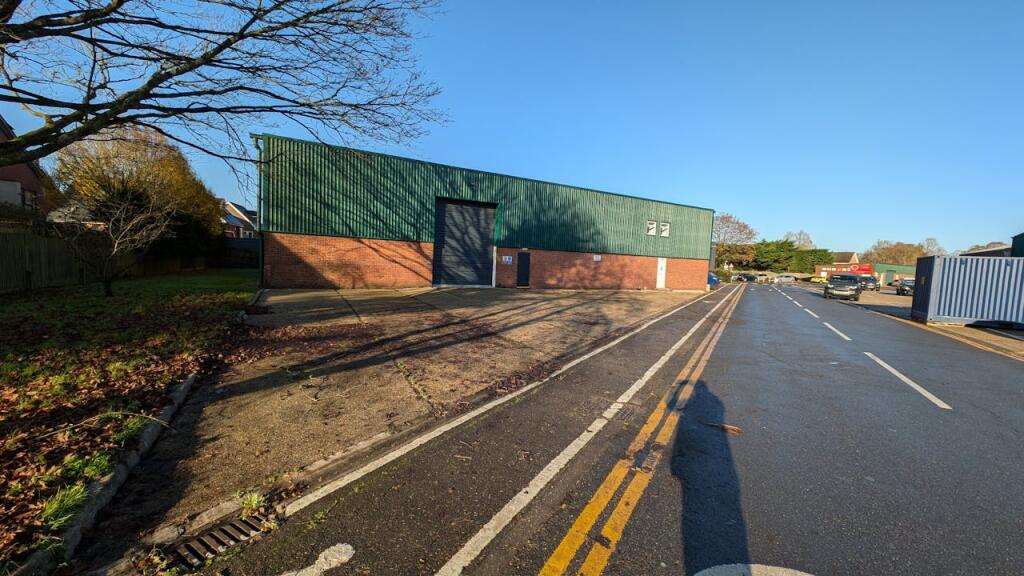 Additional image 3 of 10 Carvers Trading Estate, Southampton Road, Ringwood, BH24 1JS
