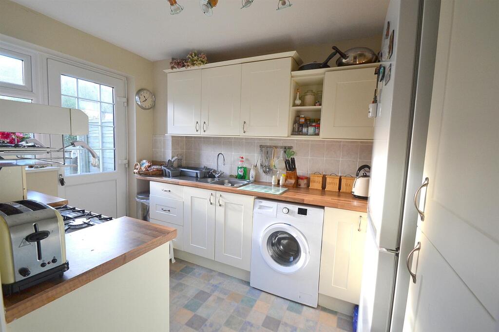 Additional image 7 of Cromer Way, Hailsham